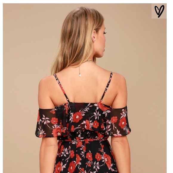 NWT LULUS BLACK FLORAL PRINT WRAP DRESS - Picture 3 of 4